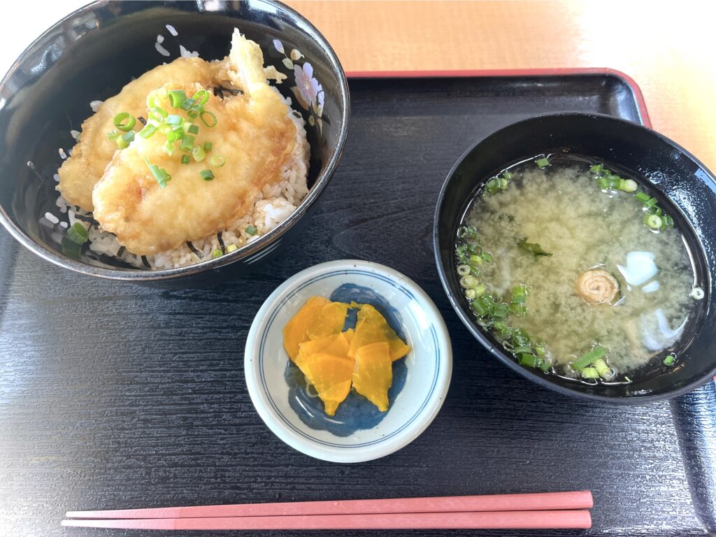しおかぜの里のふぐ天丼