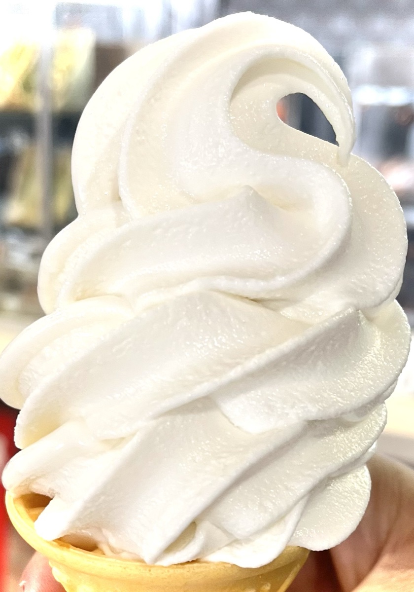 売店のソフトクリーム